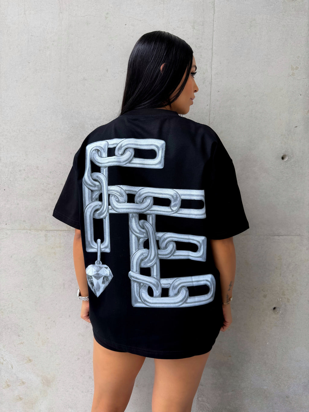 Playera Chains FE Negra 305g
