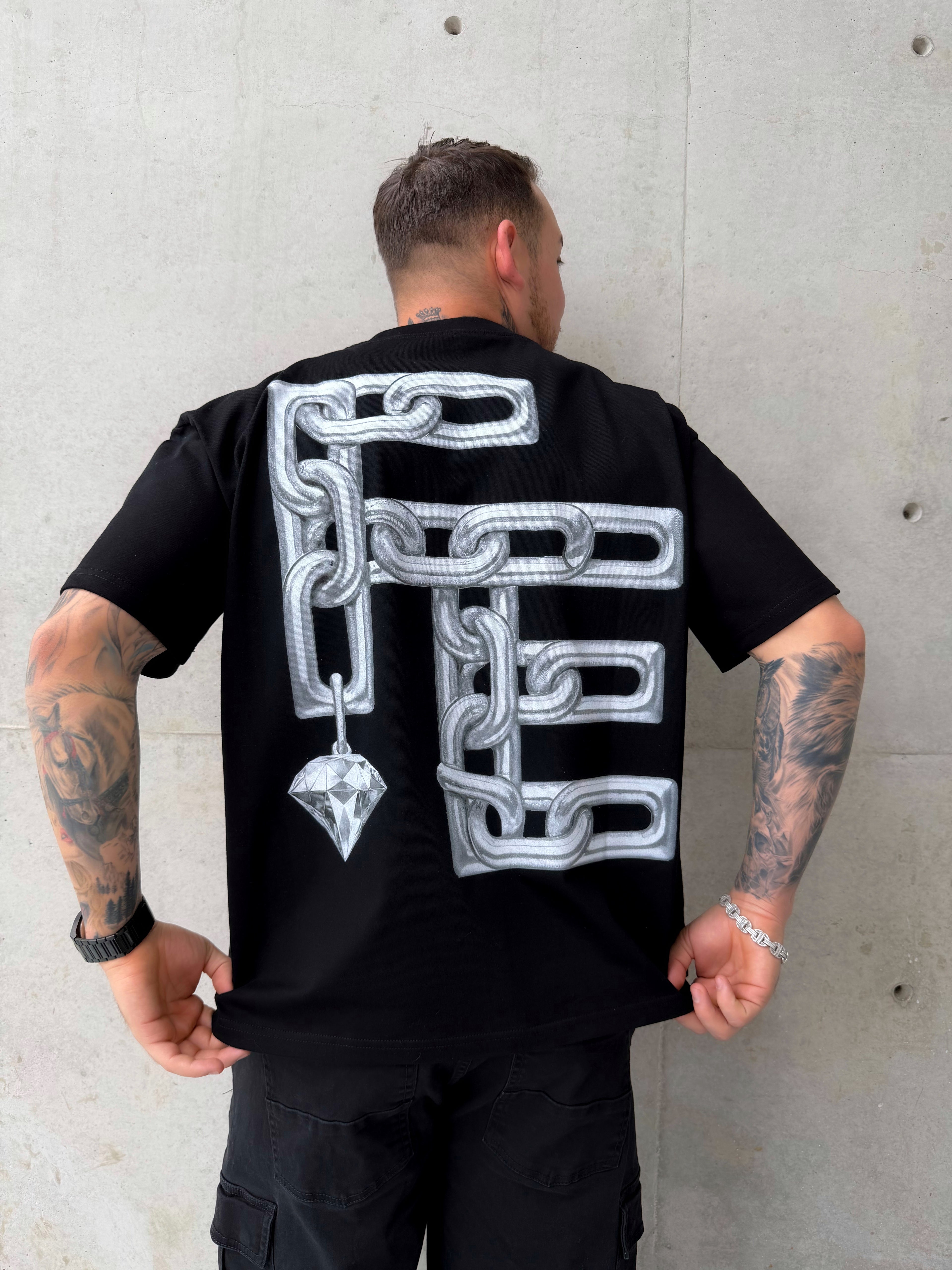 Playera Chains FE Negra 305g